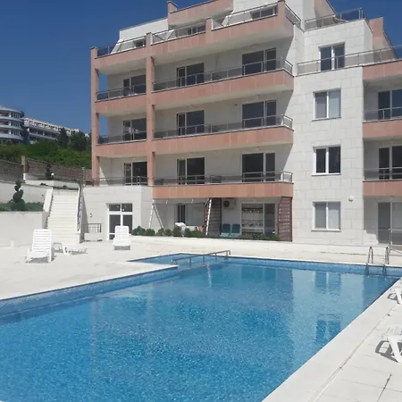 Byala Cozy Apartment Kiwi Exterior photo